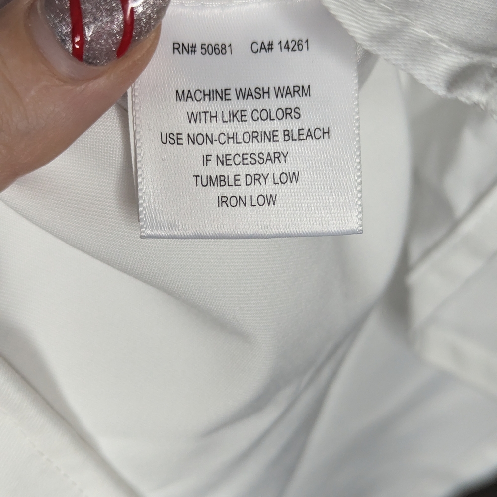 Grey’s Anatomy by Barco Riley White Mock Wrap Scrub Top Small NWT - Picture 10 of 15